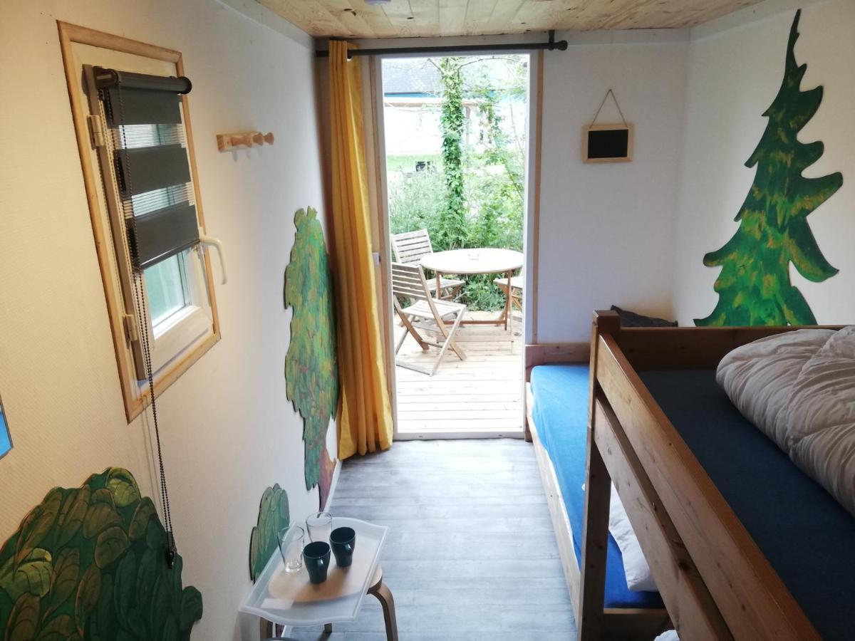 Hebergements Camping "Les Pieds Dans L'Eau" Crozon Exteriör bild